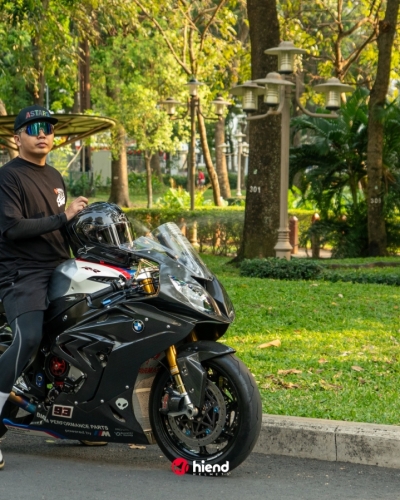 Trải nghiệm thực tế Alpinestars Supertech R10 