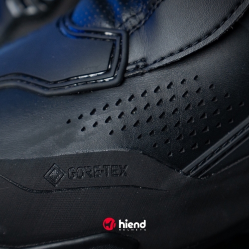 Giày XT-8 Chống Nước GoreTex Đen